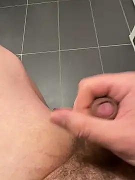 Whitecock1020 online show from February 18, 5:20 pm