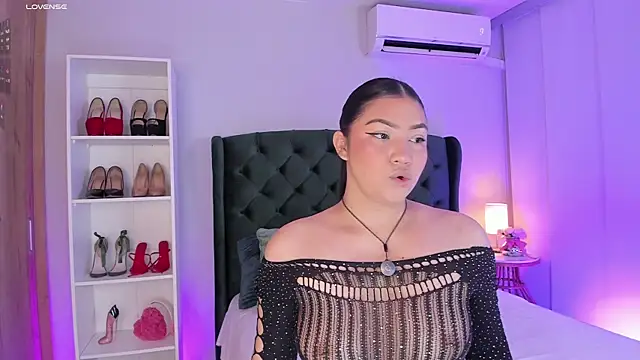 naughty fun room online show from April 14, 11:00 pm