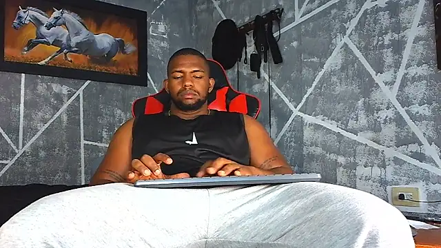 Snapshot of big_blackmen19 chatting on April 29, 3:10 am big blackmen19 online show from April 29, 3:10 am