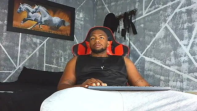 Snapshot of big_blackmen19 chatting on May 13, 2:25 pm big blackmen19 online show from May 13, 2:25 pm