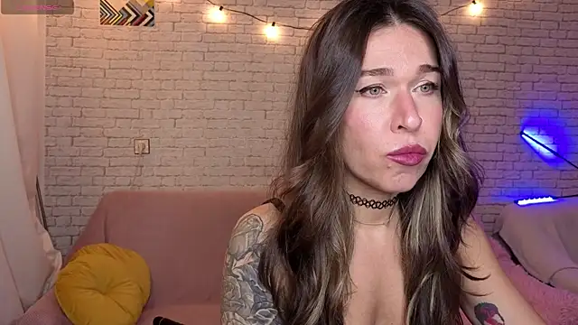 ReginaFoXXXy online show from September 26, 11:36 am