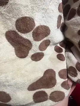 Snapshot of Sharon_Black chatting on March 6, 10:45 am Sharon Black online show from March 6, 10:45 am