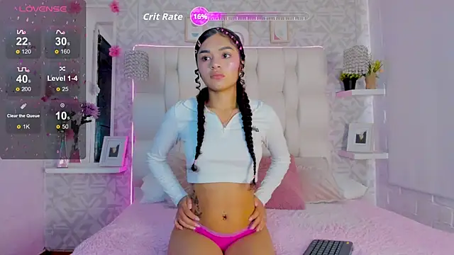 Snapshot of Ashlyleee chatting on October 20, 7:14 pm Ashlyleee online show from October 20, 7:14 pm