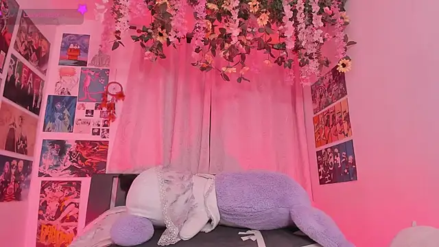 FluffyMelons online show from June 25, 11:09 pm