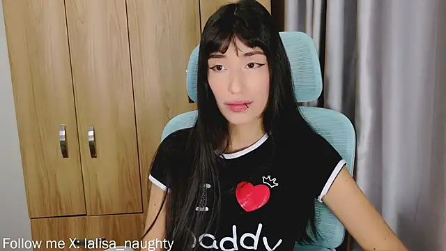 Snapshot of Lisa_manobann chatting on May 1, 6:56 pm Lisa manobann online show from May 1, 6:56 pm