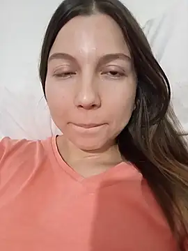 Arianna Moss online show from October 8, 7:33 pm