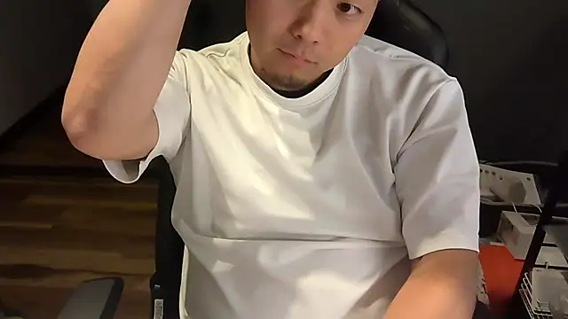 Snapshot of RYO-nonke chatting on June 26, 2:21 pm RYO-nonke online show from June 26, 2:21 pm