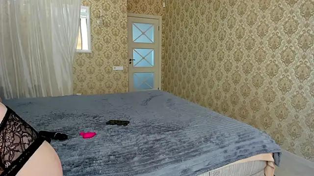 sofielovely  online show from September 20, 11:44 am