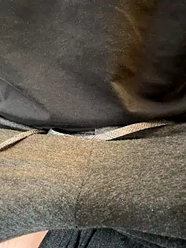 donvergamx online show from September 13, 3:34 pm