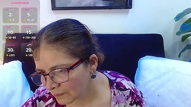 Linda banks  online show from September 23, 1:52 am