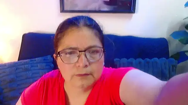 Snapshot of Linda_banks_ chatting on February 25, 1:48 am Linda banks online show from February 25, 1:48 am