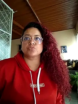 sophimyllers online show from September 12, 9:15 pm