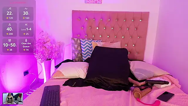 bonny wild online show from September 13, 8:52 pm