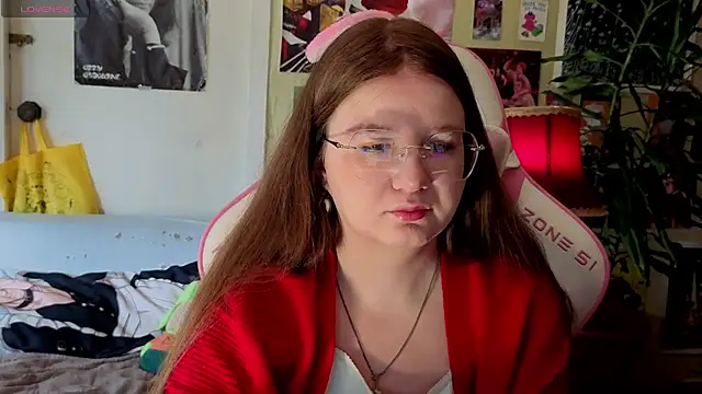 Sienna-Cow online show from September 25, 11:03 am