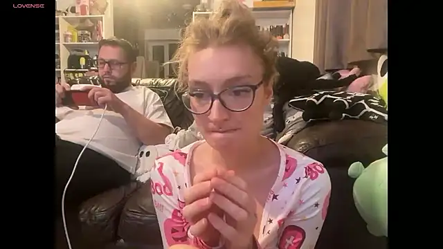 harleyblair online show from November 4, 11:04 pm