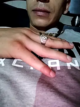 Tussi-amor online show from September 24, 9:23 am