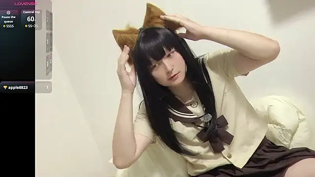 Mia032 online show from May 25, 1:06 pm