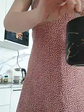 Snapshot of MalvinaDream chatting on January 19, 4:27 am MalvinaDream online show from January 19, 4:27 am