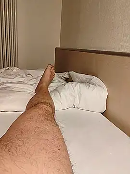 Snapshot of NaTolleWurst chatting on December 1, 9:09 pm NaTolleWurst online show from December 1, 9:09 pm