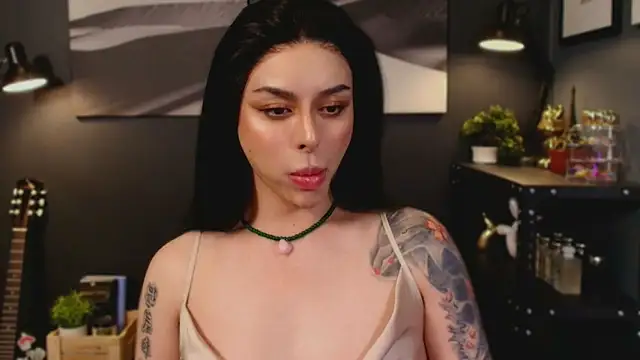 LUNACOCKSLAYER online show from November 2, 5:32 am