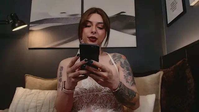 Snapshot of LUNACOCKSLAYER chatting on February 26, 10:36 am LUNACOCKSLAYER online show from February 26, 10:36 am