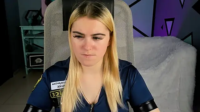 Stef Nicks online show from October 14, 9:21 am