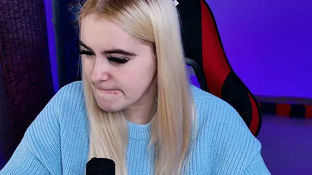 Stef Nicks online show from November 1, 9:11 am