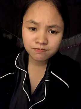 NhuFox online show from November 1, 1:13 pm