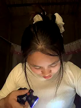 NhuFox online show from December 3, 12:58 pm