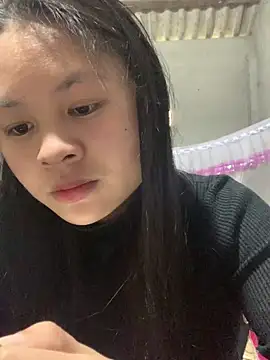 NhuFox online show from January 14, 8:20 am