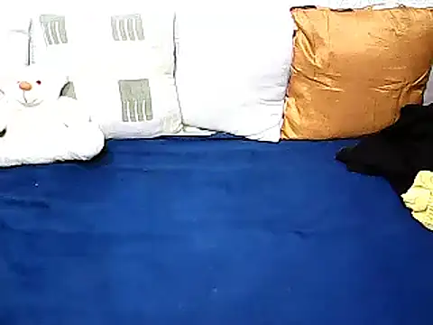 xxhottinybabe online show from January 13, 2:39 am