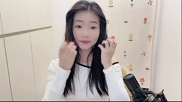 Snapshot of Rosalind_xixi chatting on September 19, 11:55 am Rosalind xixi online show from September 19, 11:55 am