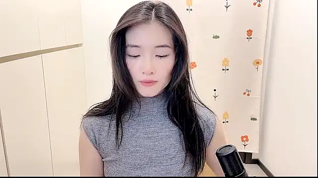 Snapshot of Rosalind_xixi chatting on October 2, 2:02 pm Rosalind xixi online show from October 2, 2:02 pm