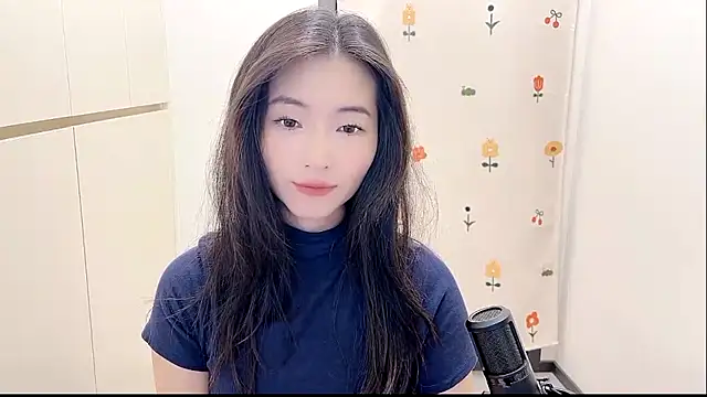 Snapshot of Rosalind_xixi chatting on October 5, 10:35 am Rosalind xixi online show from October 5, 10:35 am