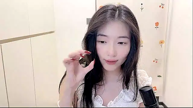Snapshot of Rosalind_xixi chatting on October 7, 2:03 pm Rosalind xixi online show from October 7, 2:03 pm