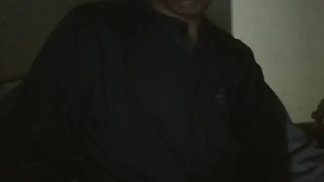 Snapshot of Leus1 chatting on May 29, 6:22 am Leus1 online show from May 29, 6:22 am