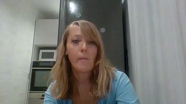 Snapshot of Vexxaa chatting on January 17, 8:01 pm Vexxaa online show from January 17, 8:01 pm