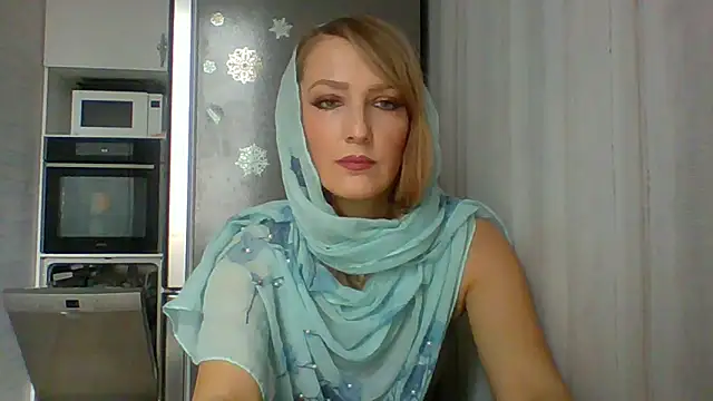 Snapshot of Vexxaa chatting on February 1, 11:53 am Vexxaa online show from February 1, 11:53 am