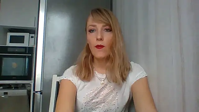 Snapshot of Vexxaa chatting on February 24, 12:58 pm Vexxaa online show from February 24, 12:58 pm