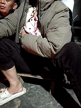 Snapshot of TinTin321 chatting on February 20, 11:43 am TinTin321 online show from February 20, 11:43 am