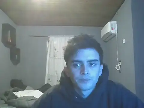 Snapshot of Rodrigo99_9 chatting on June 16, 6:54 pm Rodrigo99 9 online show from June 16, 6:54 pm