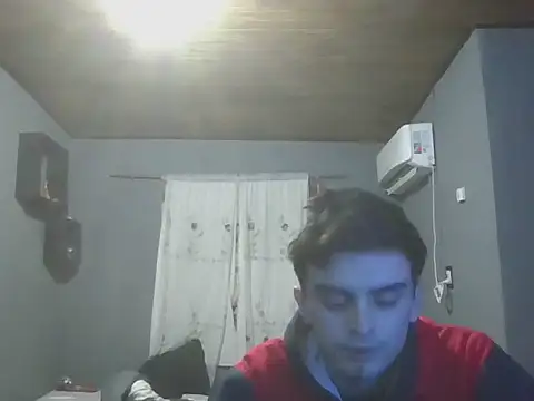 Snapshot of Rodrigo99_9 chatting on June 21, 10:45 pm Rodrigo99 9 online show from June 21, 10:45 pm