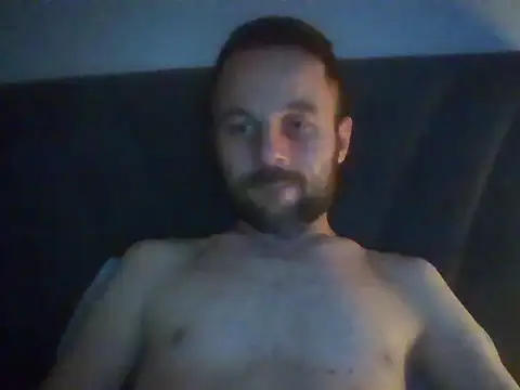 isimsizsikicii online show from March 25, 9:43 pm