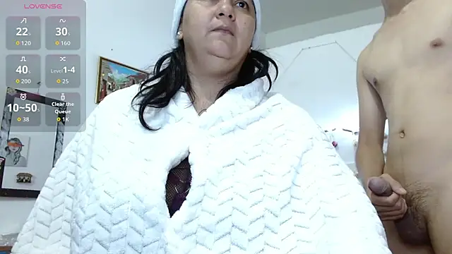 18and45couple online show from December 21, 3:35 am