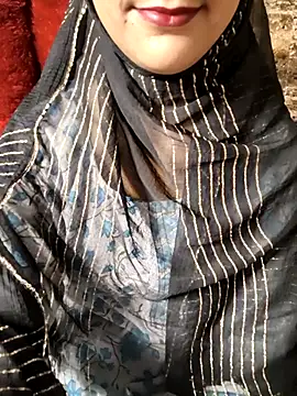 Snapshot of Indian-Aleena chatting on September 18, 10:17 am Indian-Aleena online show from September 18, 10:17 am