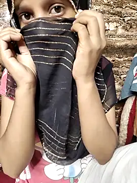 Snapshot of Indian-Aleena chatting on September 26, 11:42 pm Indian-Aleena online show from September 26, 11:42 pm