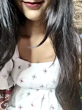 Indian-Aleena online show from November 29, 8:39 am