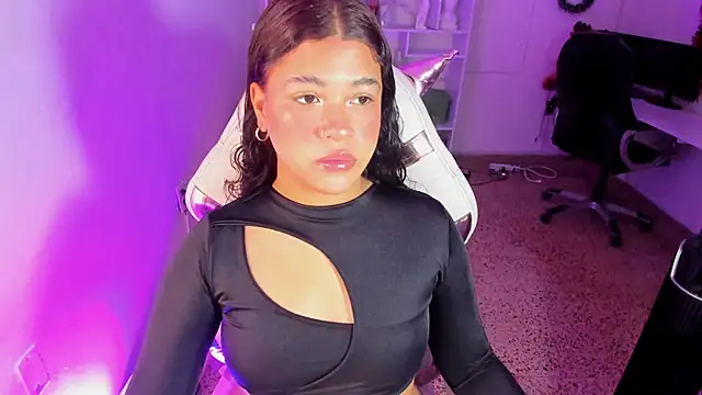 Ivy nt online show from December 4, 12:47 pm