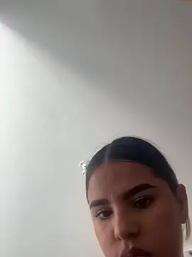 Snapshot of Ye_si chatting on September 25, 3:27 pm Ye si online show from September 25, 3:27 pm