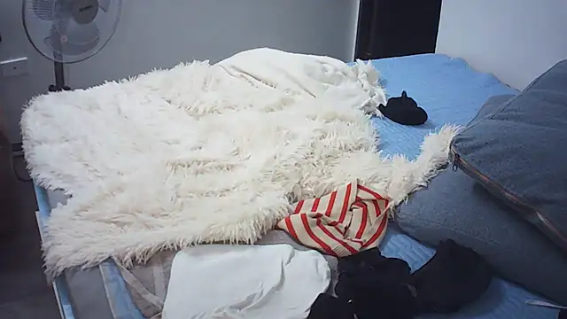 Linh linh01 online show from October 27, 12:09 pm